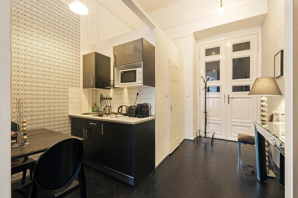 Play Apartments Budapest Exterior photo