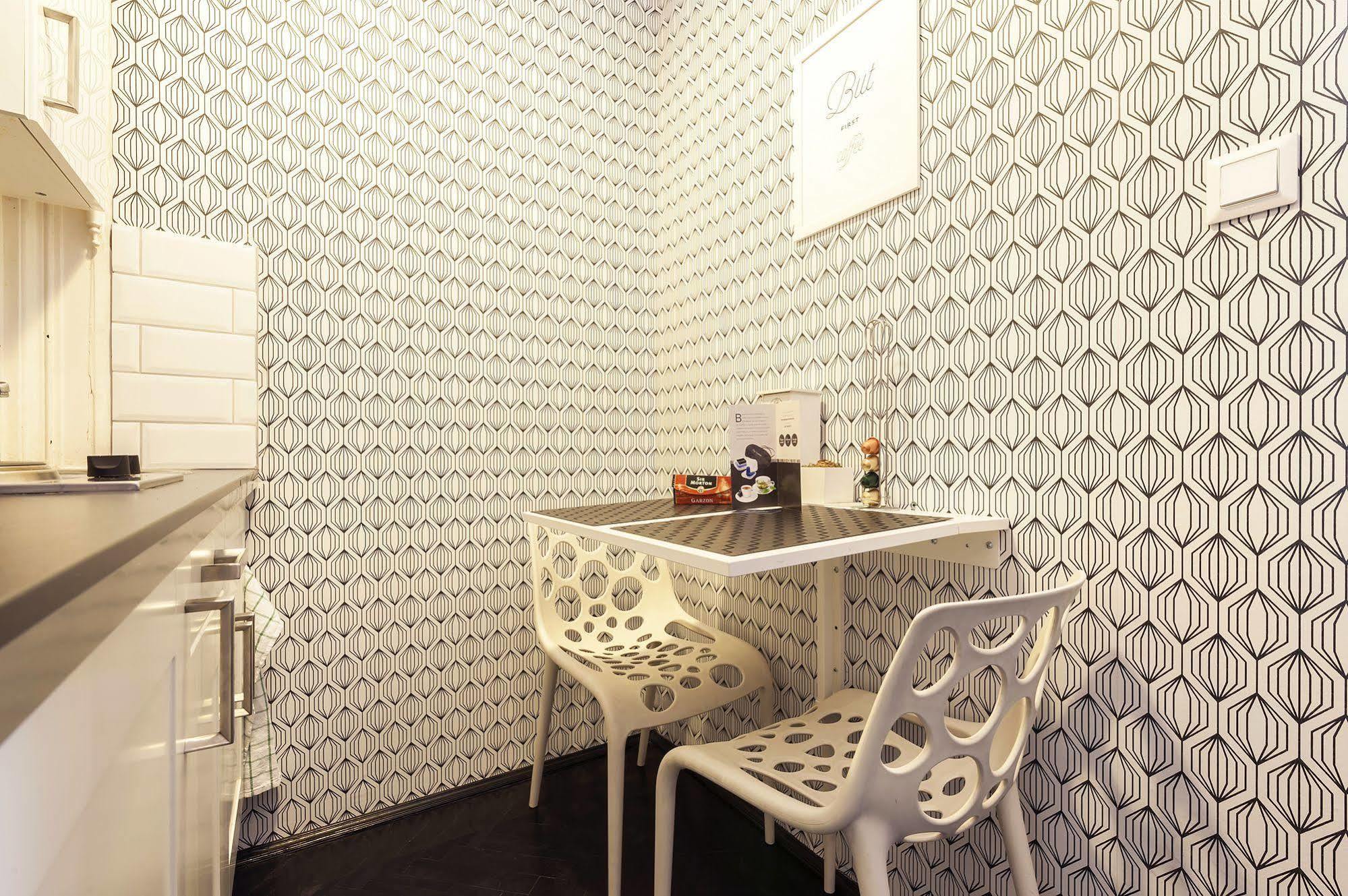 Play Apartments Budapest Exterior photo